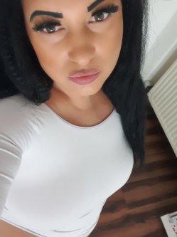 Kata, 38 �ves n�, Fels�-Ausztria
