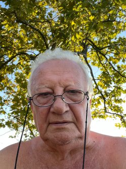 Gy�rgy, 79 �ves f�rfi, Budapest