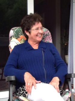 J�lia, 55 �ves n�, Kecskem�t