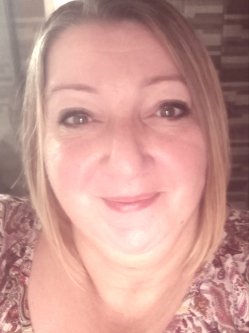 Brigitta, 48 �ves n�, Kulcs