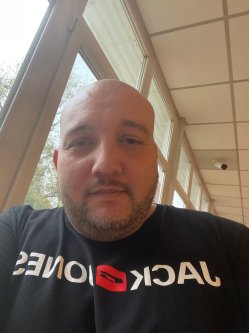 Norbert, 39 �ves f�rfi, Budapest