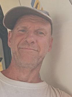 Szabolcs, 54 �ves f�rfi, Budapest