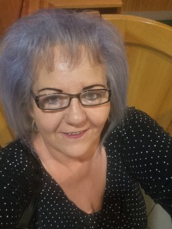 B�be1964, 62 �ves n�, Kis�jsz�ll�s