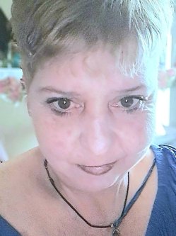 Judit, 52 �ves n�, Veszpr�m
