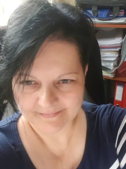 Eszter, 52 éves nő, Érd