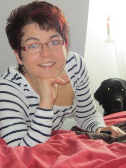 Rita, 33 �ves n�, Veszpr�m