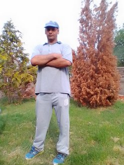 Zoltan, 55 �ves f�rfi, F�ldes