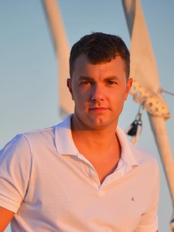 Bal�zs, 37 �ves f�rfi, Budapest