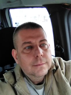 Attila, 51 �ves f�rfi, Debrecen