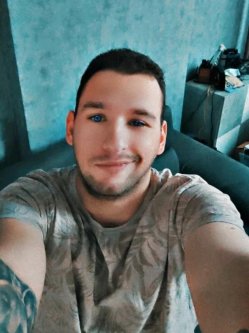 26 �ves kaposv�ri f�rfi