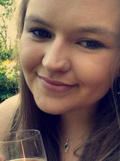 Ilona, 25 �ves n�, Veszpr�m