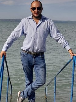 Csaba, 42 �ves f�rfi, Cs�voly