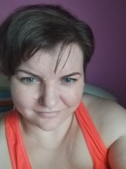 Emese, 36 �ves n�, Kisv�rda