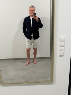 dinozi.med, 67 �ves f�rfi, Budapest
