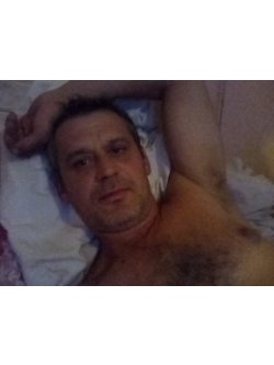 vangelis22, 47 �ves f�rfi, Kunszentm�rton