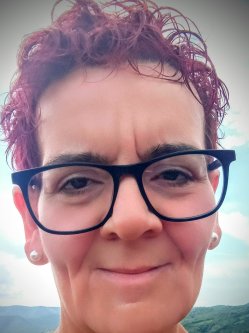 Judit, 47 �ves n�, Balassagyarmat