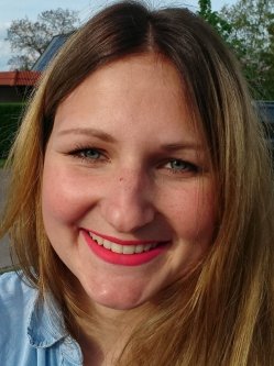 Vivien, 25 �ves n�, Veszpr�m