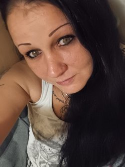 �gi87, 39 �ves n�, Mosonmagyar�v�r