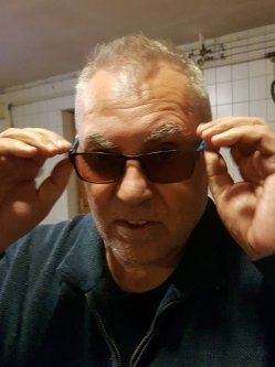 Zsigmond, 76 �ves f�rfi, Verpel�t