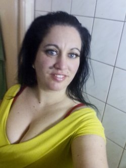 Greta85, 41 �ves n�, T�tkoml�s