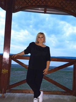 Melinda, 46 �ves n�, Sz�zhalombatta