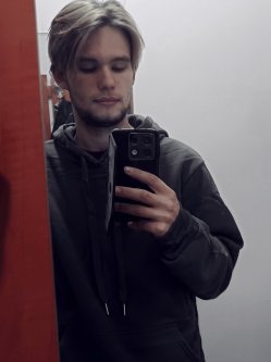 Csaba, 23 �ves f�rfi, Ny�regyh�za