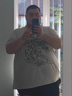 �ron, 34 �ves f�rfi, Balatonf�red