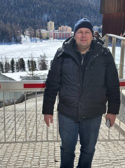 J�zsef, 44 �ves f�rfi, Budapest