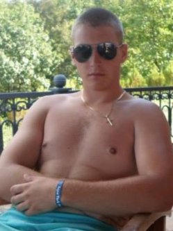 Csongor, 19 �ves f�rfi, Eger