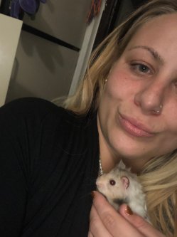 Nana, 36 �ves n�, Pom�z