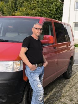 R�bert, 51 �ves f�rfi, Tiszakar�d