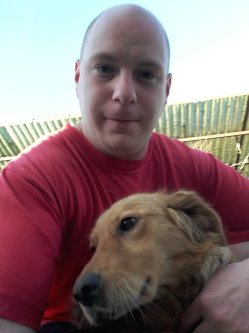 Zolt�n, 44 �ves f�rfi, Budapest