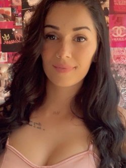 Csinike, 29 �ves n�, Ajak
