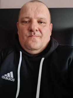 Dezs�, 50 �ves f�rfi, Zalaegerszeg