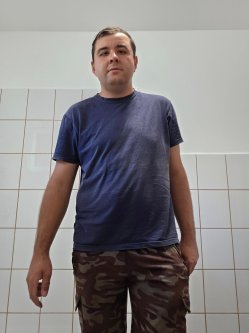 Lajos, 31 �ves f�rfi, Tiszaf�red