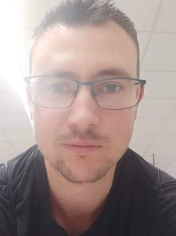 Szabolcs, 32 �ves f�rfi, Gy�rgytarl�