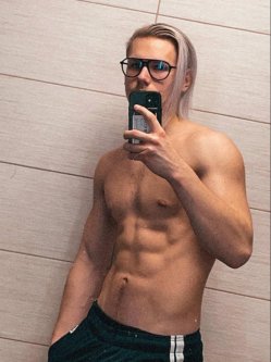 CsabY, 21 �ves f�rfi, F�t