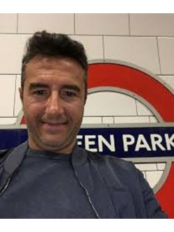 FrankHaller, 49 �ves f�rfi, Boldva