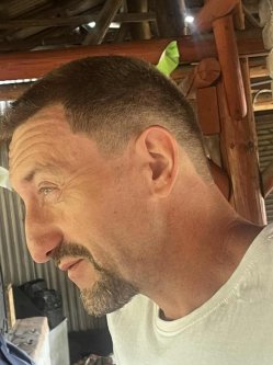 Zsolt, 37 �ves f�rfi, Szilv�sv�rad