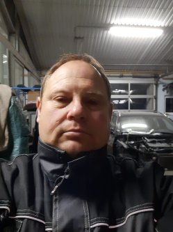 J�nos, 48 �ves f�rfi, Sz�szv�r