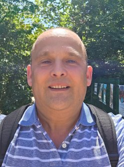 Norbert, 49 �ves f�rfi, Bakonycsernye