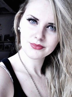 Nikolett, 35 �ves n�, Zalaegerszeg