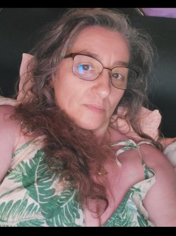 Kata, 56 �ves n�, Budapest