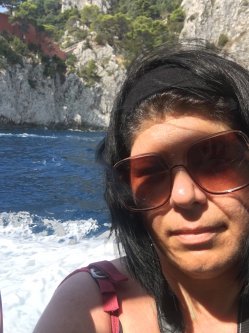 Bonnie, 50 �ves n�, Duna�jv�ros