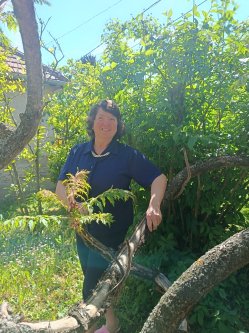 Henrietta, 60 �ves n�, Kecskem�t