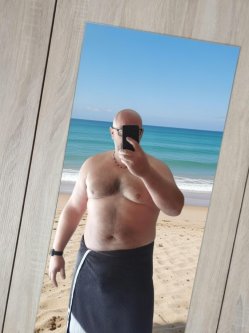 Peti, 43 �ves f�rfi, Hegyfalu