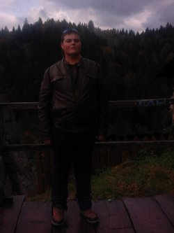 rich�rd, 27 �ves f�rfi, Izs�falva