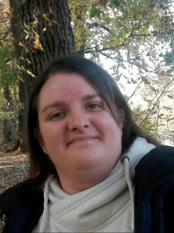 Kata, 38 �ves n�, Szolnok