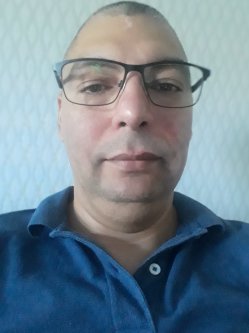 Peti, 44 �ves f�rfi, Pusztaszabolcs