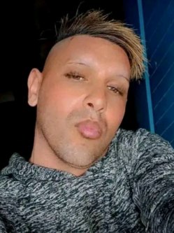Ferenc, 34 �ves f�rfi, Vilm�ny